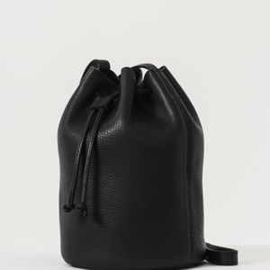BAGGU DRAWSTRING BUCKET PURSE BLACK